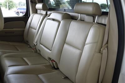 2013 Chevrolet Avalanche LTZ Black Diamond   - Photo 28 - Stafford, TX 77477