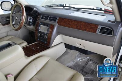 2013 Chevrolet Avalanche LTZ Black Diamond   - Photo 41 - Stafford, TX 77477