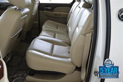 2013 Chevrolet Avalanche LTZ Black Diamond   - Photo 29 - Stafford, TX 77477