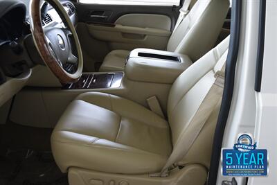 2013 Chevrolet Avalanche LTZ Black Diamond   - Photo 26 - Stafford, TX 77477