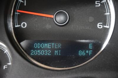 2013 Chevrolet Avalanche LTZ Black Diamond   - Photo 24 - Stafford, TX 77477