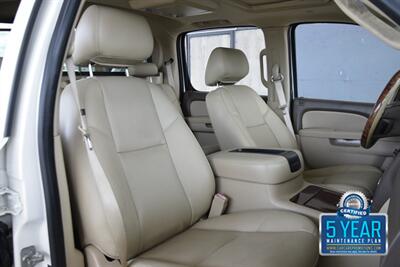 2013 Chevrolet Avalanche LTZ Black Diamond   - Photo 43 - Stafford, TX 77477