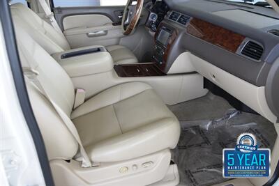 2013 Chevrolet Avalanche LTZ Black Diamond   - Photo 42 - Stafford, TX 77477