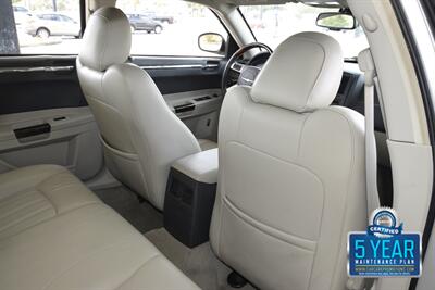 2007 Chrysler 300C HEMI V8 LTHR HTD STS 54K LOW MILES NICE   - Photo 35 - Stafford, TX 77477