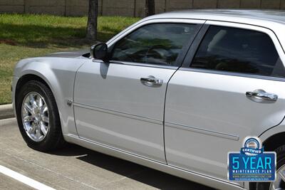 2007 Chrysler 300C HEMI V8 LTHR HTD STS 54K LOW MILES NICE   - Photo 17 - Stafford, TX 77477