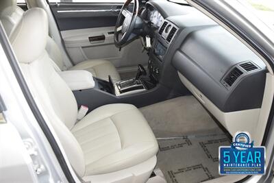 2007 Chrysler 300C HEMI V8 LTHR HTD STS 54K LOW MILES NICE   - Photo 31 - Stafford, TX 77477