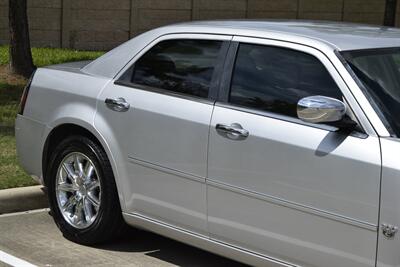 2007 Chrysler 300C HEMI V8 LTHR HTD STS 54K LOW MILES NICE   - Photo 8 - Stafford, TX 77477