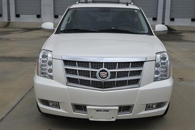 2014 Cadillac Escalade ESV AWD PLATINUM DUAL DVD NAV BK/CAM HWY MILE NICE   - Photo 2 - Stafford, TX 77477