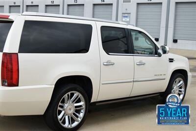 2014 Cadillac Escalade ESV AWD PLATINUM DUAL DVD NAV BK/CAM HWY MILE NICE   - Photo 16 - Stafford, TX 77477