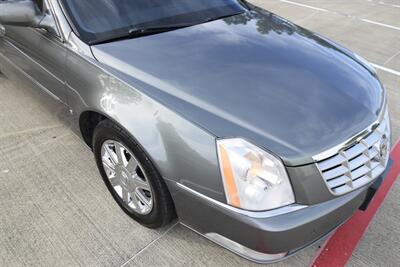 2006 Cadillac DTS Luxury I   - Photo 23 - Stafford, TX 77477