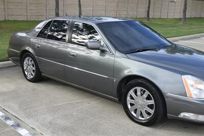 2006 Cadillac DTS Luxury I   - Photo 20 - Stafford, TX 77477