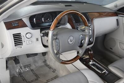 2006 Cadillac DTS Luxury I   - Photo 33 - Stafford, TX 77477