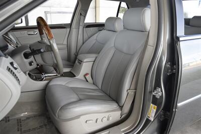 2006 Cadillac DTS Luxury I   - Photo 35 - Stafford, TX 77477