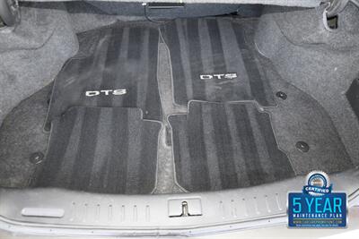 2006 Cadillac DTS Luxury I   - Photo 43 - Stafford, TX 77477