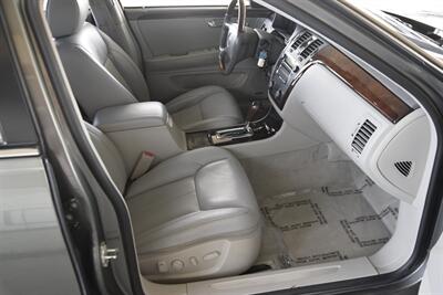 2006 Cadillac DTS Luxury I   - Photo 5 - Stafford, TX 77477