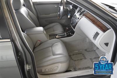 2006 Cadillac DTS Luxury I   - Photo 5 - Stafford, TX 77477