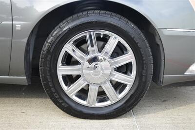 2006 Cadillac DTS Luxury I   - Photo 22 - Stafford, TX 77477