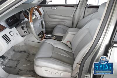 2006 Cadillac DTS Luxury I   - Photo 34 - Stafford, TX 77477