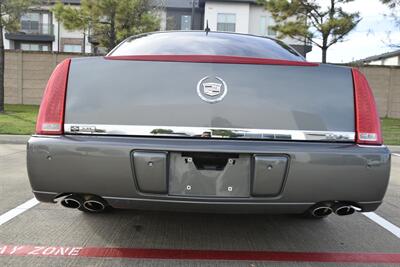 2006 Cadillac DTS Luxury I   - Photo 12 - Stafford, TX 77477