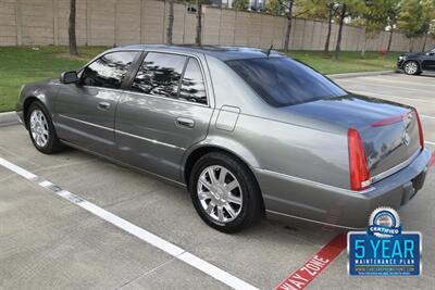 2006 Cadillac DTS Luxury I   - Photo 13 - Stafford, TX 77477
