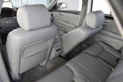 2006 Cadillac DTS Luxury I   - Photo 38 - Stafford, TX 77477