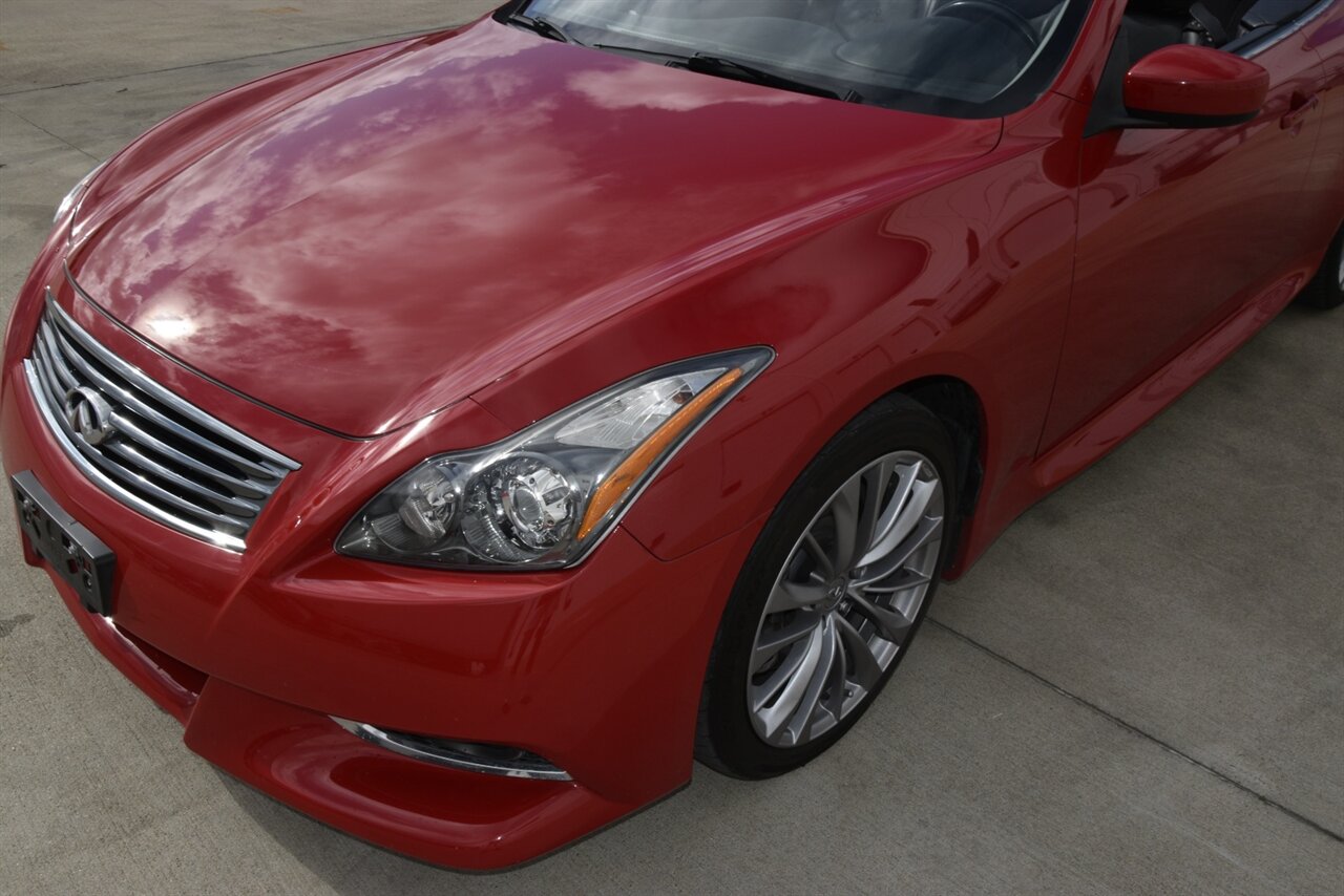 2013 INFINITI G Convertible 37 Sport photo 25