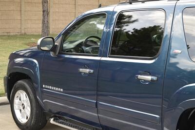 2007 Chevrolet Suburban Z71 4X4 NAV BK/CAM ROOF FRESH TRADE IN NICE   - Photo 17 - Stafford, TX 77477