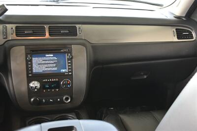 2007 Chevrolet Suburban Z71 4X4 NAV BK/CAM ROOF FRESH TRADE IN NICE   - Photo 23 - Stafford, TX 77477