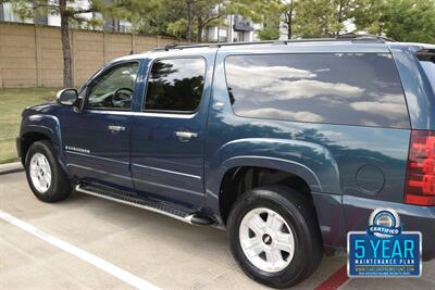 2007 Chevrolet Suburban Z71 4X4 NAV BK/CAM ROOF FRESH TRADE IN NICE   - Photo 15 - Stafford, TX 77477