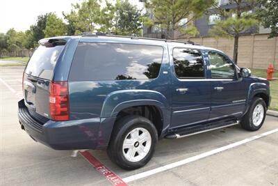 2007 Chevrolet Suburban Z71 4X4 NAV BK/CAM ROOF FRESH TRADE IN NICE   - Photo 14 - Stafford, TX 77477