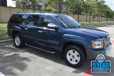 2007 Chevrolet Suburban Z71 4X4 NAV BK/CAM ROOF FRESH TRADE IN NICE   - Photo 4 - Stafford, TX 77477