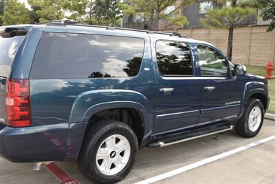 2007 Chevrolet Suburban Z71 4X4 NAV BK/CAM ROOF FRESH TRADE IN NICE   - Photo 16 - Stafford, TX 77477