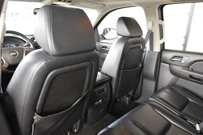 2007 Chevrolet Suburban Z71 4X4 NAV BK/CAM ROOF FRESH TRADE IN NICE   - Photo 32 - Stafford, TX 77477
