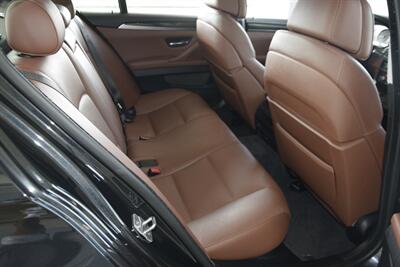 2013 BMW 535i xDrive PRM/SPORTS PKG NAV FRESH TRADE CLEAN   - Photo 37 - Stafford, TX 77477