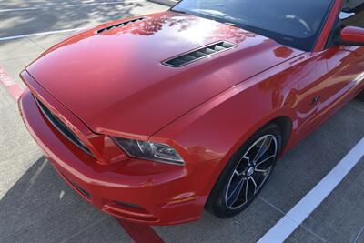 2013 Ford Mustang GT PREMIUM 6SPD MANUAL LTHR PREM WHLS NEW TRADE   - Photo 10 - Stafford, TX 77477