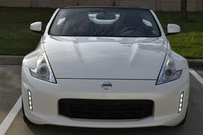 2014 Nissan 370Z ROADSTER AUTOMATIC WHITE/CHERRY INT SPTS WHLS NICE   - Photo 2 - Stafford, TX 77477