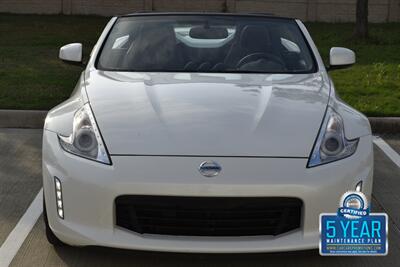 2014 Nissan 370Z ROADSTER AUTOMATIC WHITE/CHERRY INT SPTS WHLS NICE   - Photo 2 - Stafford, TX 77477