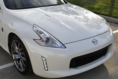 2014 Nissan 370Z ROADSTER AUTOMATIC WHITE/CHERRY INT SPTS WHLS NICE   - Photo 11 - Stafford, TX 77477