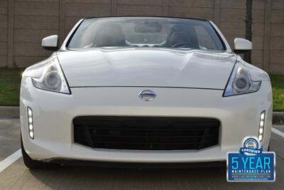 2014 Nissan 370Z ROADSTER AUTOMATIC WHITE/CHERRY INT SPTS WHLS NICE   - Photo 3 - Stafford, TX 77477