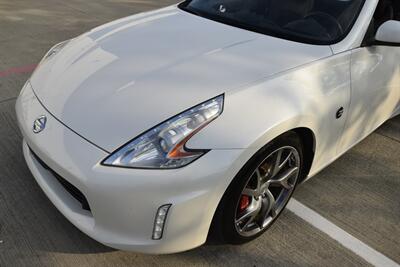 2014 Nissan 370Z ROADSTER AUTOMATIC WHITE/CHERRY INT SPTS WHLS NICE   - Photo 10 - Stafford, TX 77477