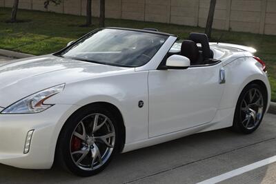 2014 Nissan 370Z ROADSTER AUTOMATIC WHITE/CHERRY INT SPTS WHLS NICE   - Photo 7 - Stafford, TX 77477