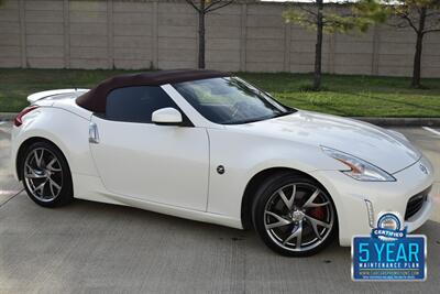 2014 Nissan 370Z ROADSTER AUTOMATIC WHITE/CHERRY INT SPTS WHLS NICE   - Photo 39 - Stafford, TX 77477