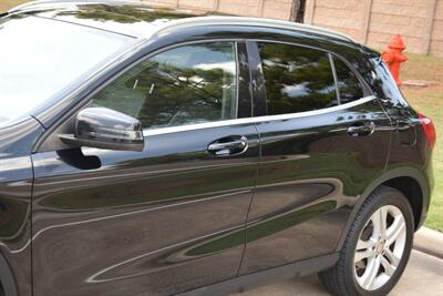 2016 Mercedes-Benz GLA 250 4MATIC LOADED HWY MILES NEW TRADE IN CLEAN   - Photo 9 - Stafford, TX 77477
