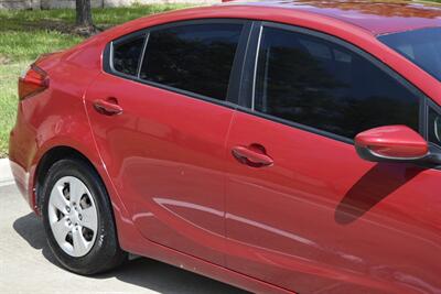 2016 Kia Forte LX EDITION 91K LOW MILES FRESH TRADE IN CLEAN   - Photo 8 - Stafford, TX 77477