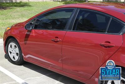 2016 Kia Forte LX EDITION 91K LOW MILES FRESH TRADE IN CLEAN   - Photo 17 - Stafford, TX 77477