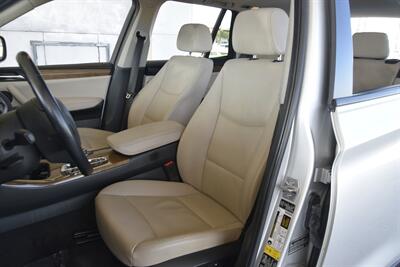 2013 BMW X3 xDrive28i PANO ROOF HTD SEATS PREM PKG 41K MILES   - Photo 34 - Stafford, TX 77477