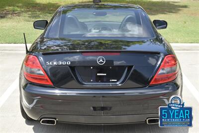 2011 Mercedes-Benz SLK 300 ROADSTER BLK/RED INT 78K LOW MILES NICE   - Photo 19 - Stafford, TX 77477