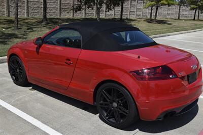 2010 Audi TT 2.0T QUATTRO PRESTIGE ROADSTER BEST COLOR COMBO   - Photo 18 - Stafford, TX 77477