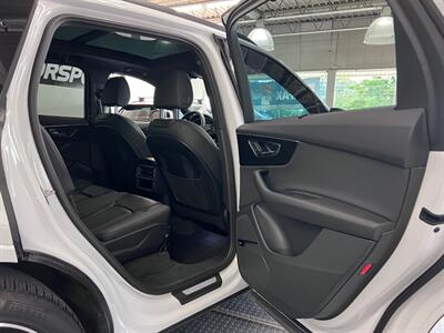 2020 Audi Q7 quattro Premium Plus 55 T   - Photo 40 - Grand Rapids, MI 49548