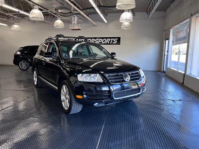 2006 Volkswagen Touareg V8   - Photo 1 - Grand Rapids, MI 49548